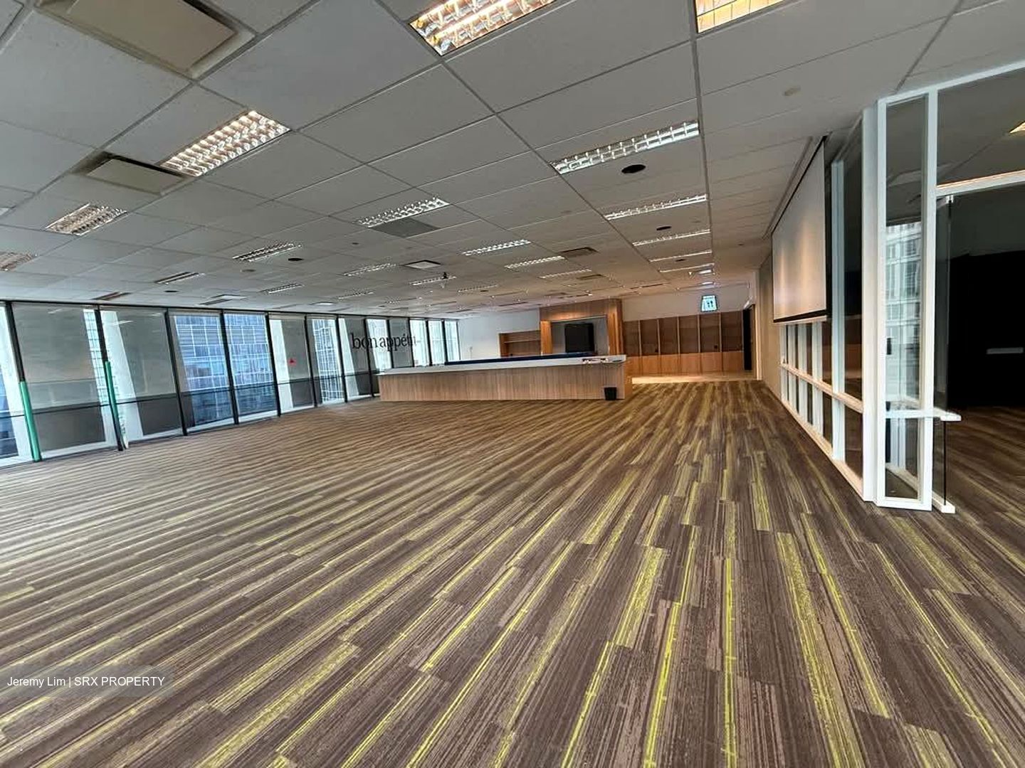 Asia Chambers (D1), Office #529168071